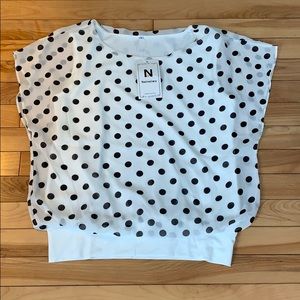 ❄️ Women’s sleeveless blouse